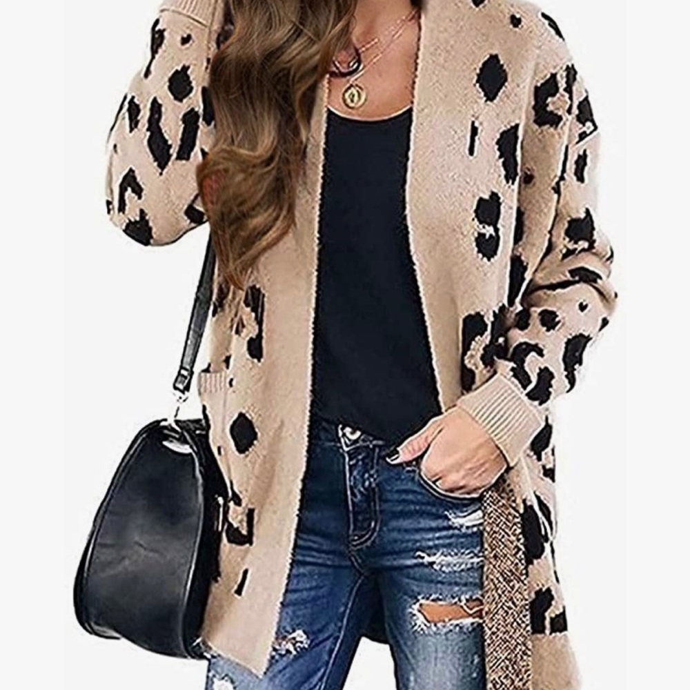 Cheetah sweater/cardigan